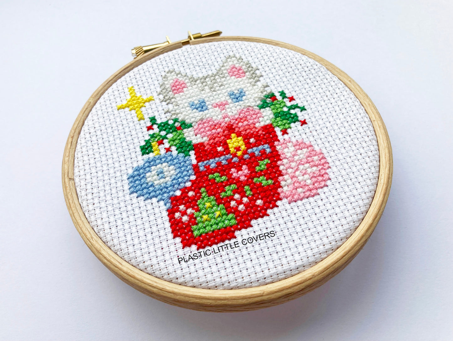 Christmas Kitten - Cross Stitch Pattern PDF.