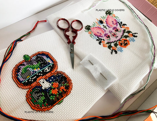 Monthly Cross Stitch Patterns (September) Halloween