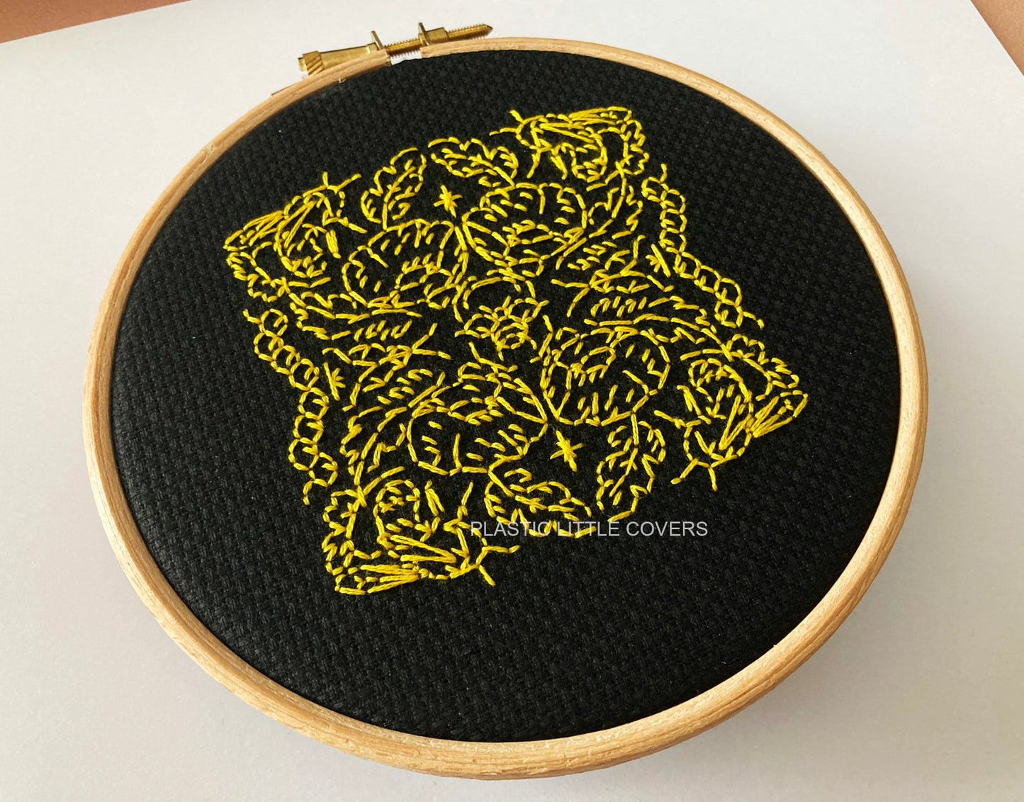 Blackwork Bee - Cross Stitch Pattern PDF.